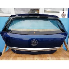 Вклейка заднего стекла Opel Astra