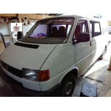 Замена лобового и бокового стекла на Volkswagen T4