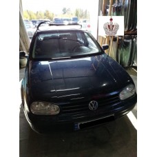 Замена лобового стекла Volkswagen Golf 4